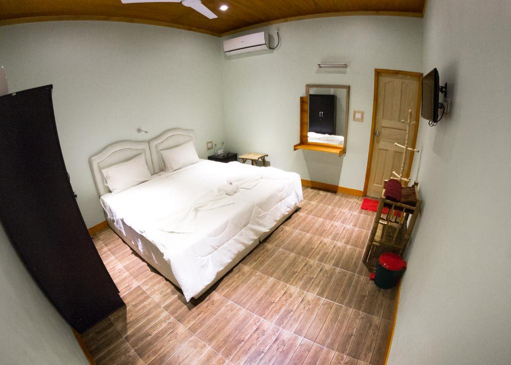 Zest Cabana Maafushi Szoba fotó