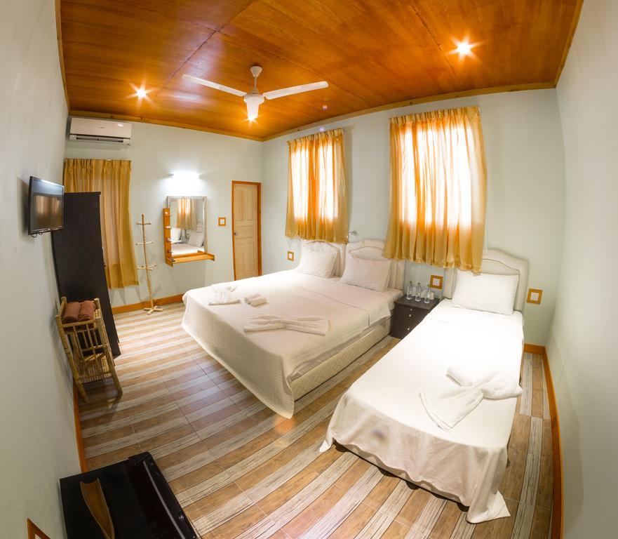Zest Cabana Maafushi Szoba fotó